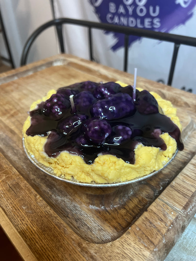 Black Raspberry Vanilla Pie Candle - 6"